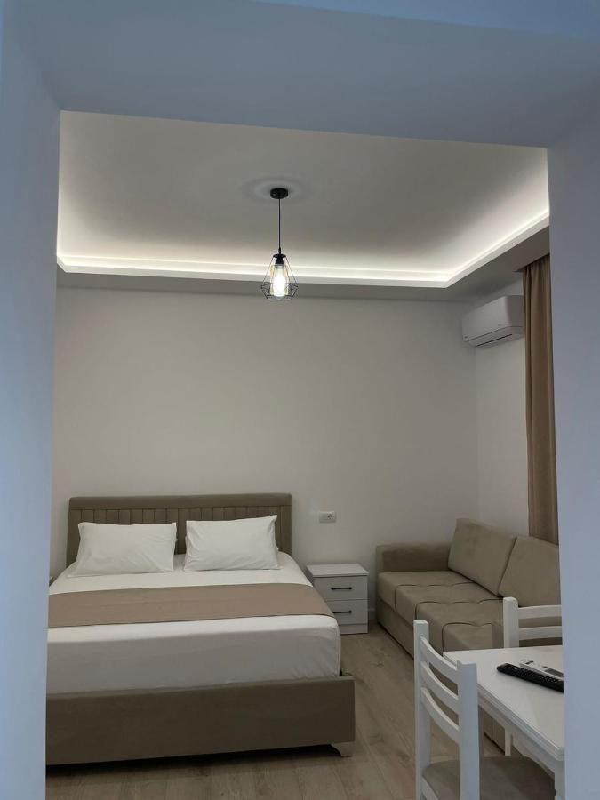 Vila Flabela Vlorë Екстериор снимка