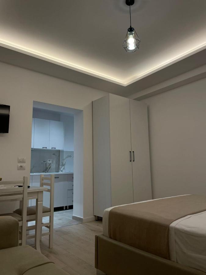 Vila Flabela Vlorë Екстериор снимка